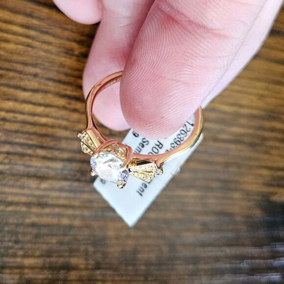 Sweet Engagement Ring 6.5mm Round Semi-Set Cubic Zirconia Gold-Tone Ring Size 8 - Picture 7 of 14